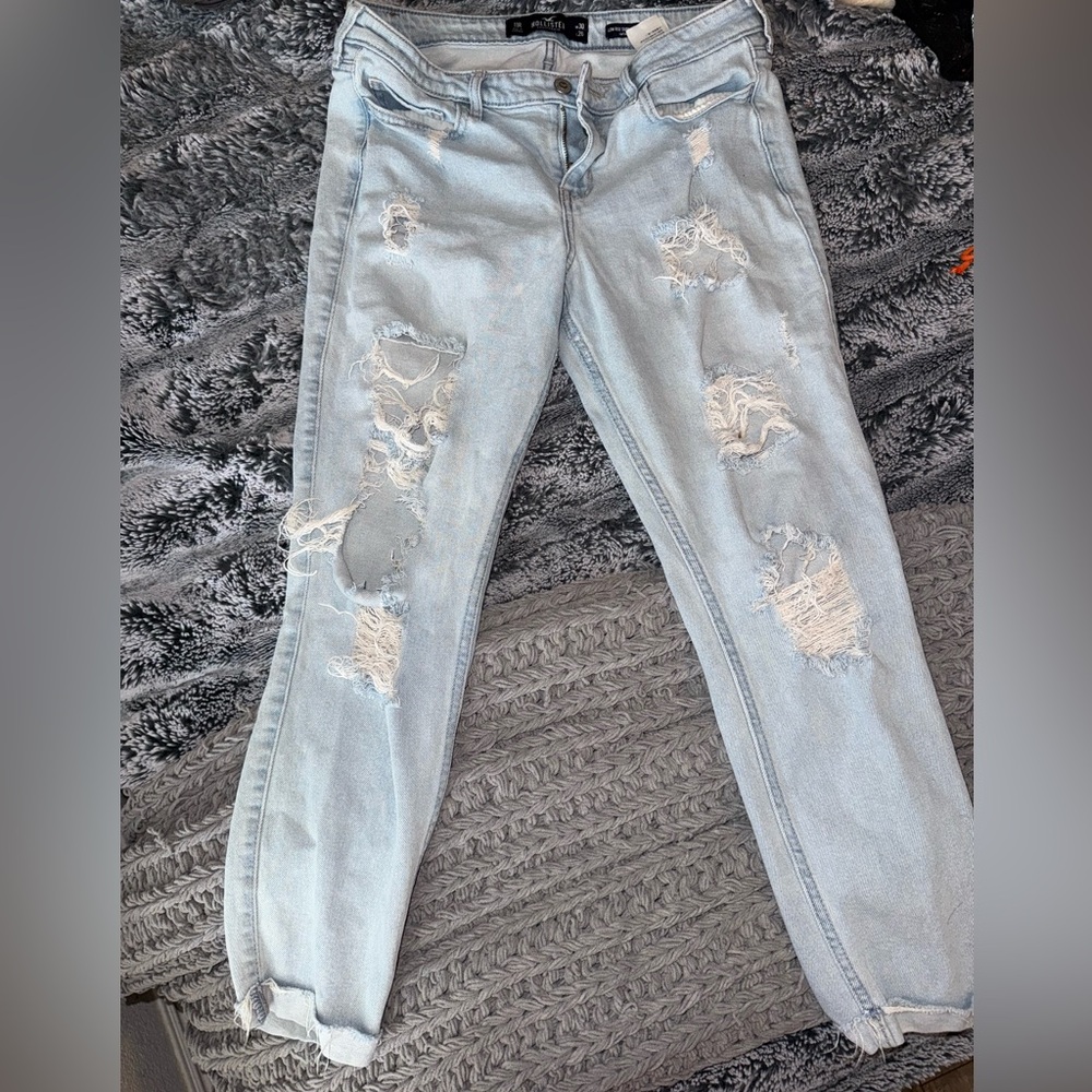 hollister low rise super skinny crop jeans